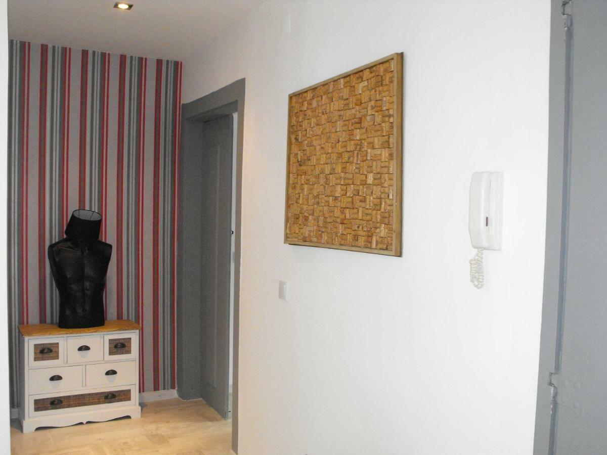 Casa Do Ma Apartment Lisbon Luaran gambar